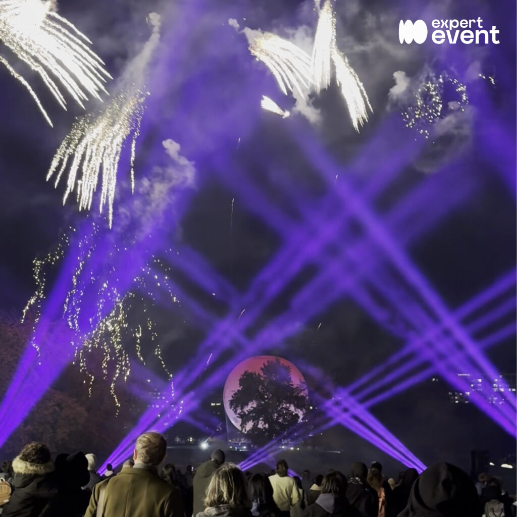 🎡 Le Parc de l’Étrange : une ambiance hors du commun ! 👻